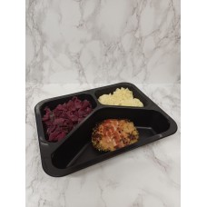 Menuschotel Spekburger met rode kool en puree Menuschotel Spekburger met rode kool en puree